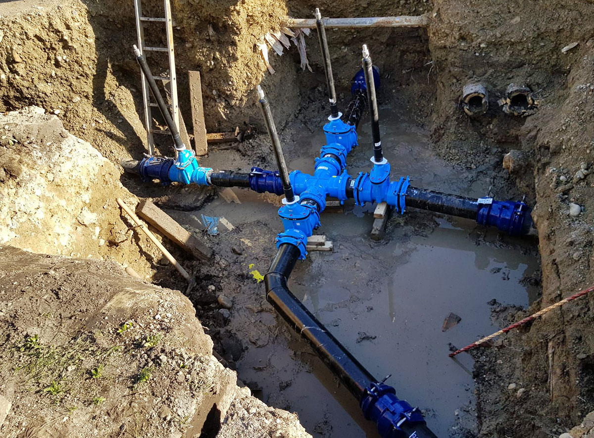 Rohrleitungsbau: Private Hauswasser- und Erdgasanschlüsse